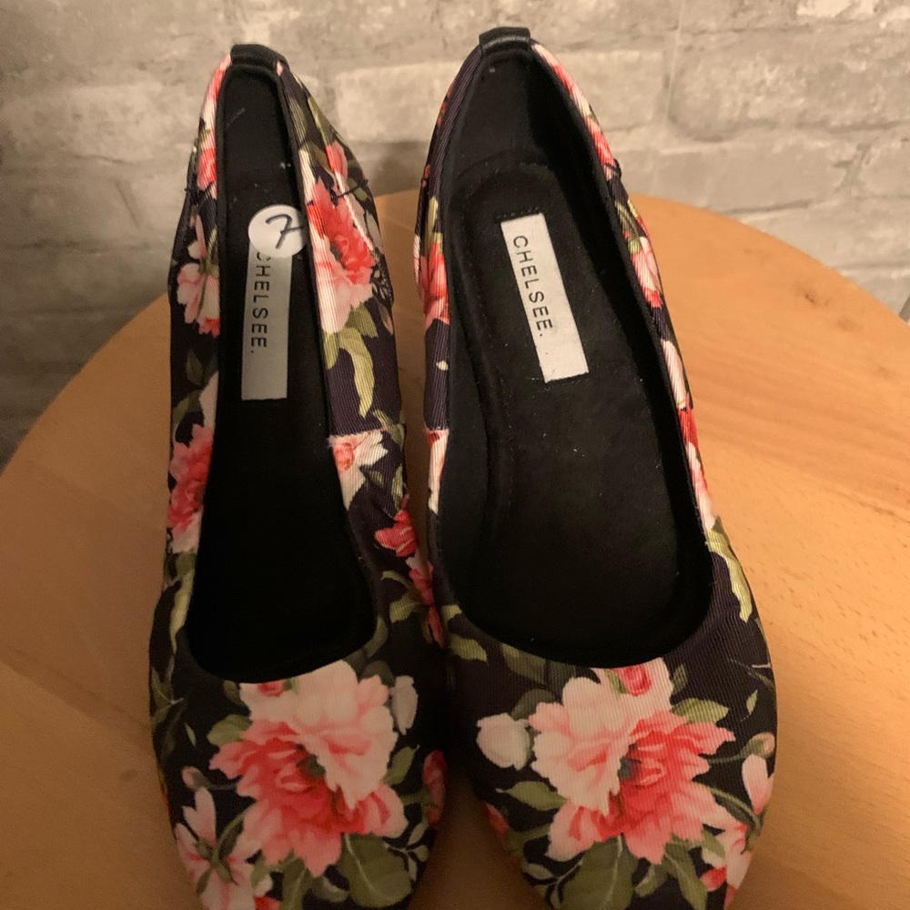 Chelsea floral wedge heels - Picture 5 of 7